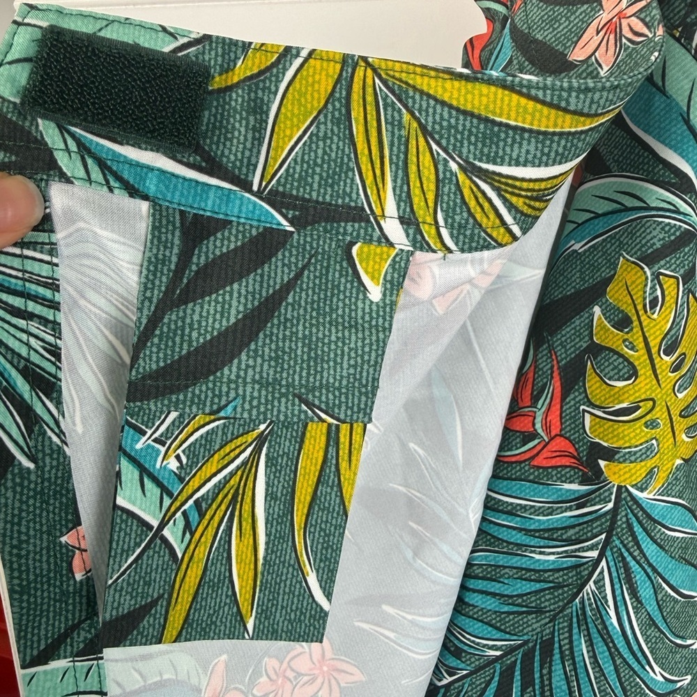 Rip Skirt womens green Tropical Floral wrap skirt, swimsuit coverup. Size M - Picture 4 of 7